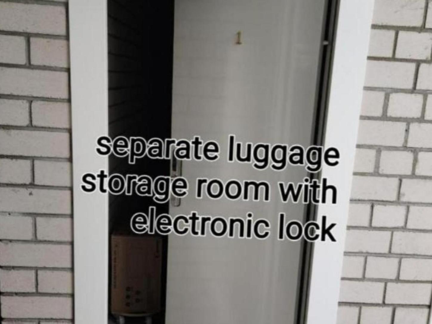 Leilighet Happy Historic Center, Self Check-in, Ac, Parking In The Undergrnd Garage,